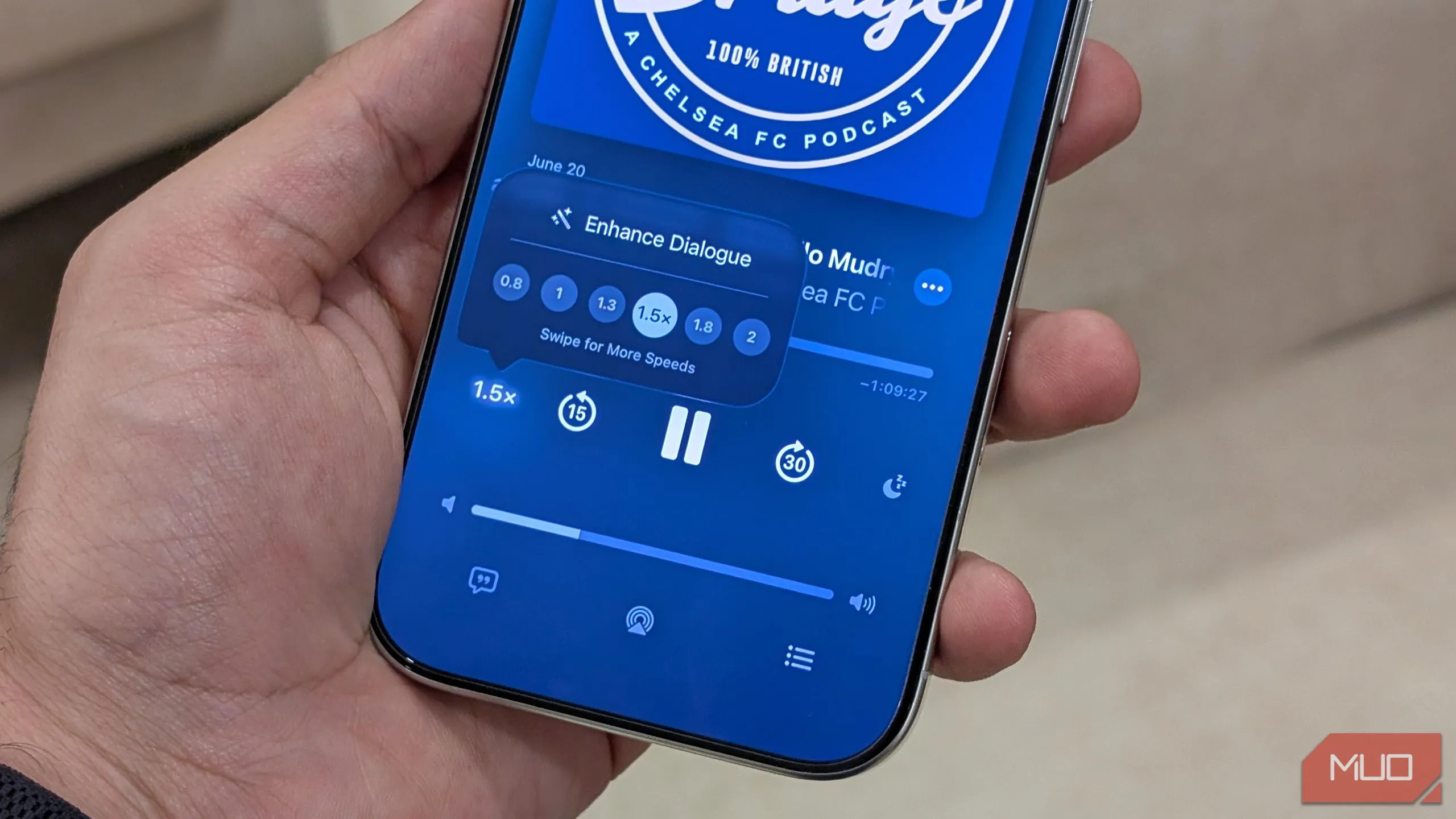 Tùy chọn thay đổi tốc độ phát podcast trong ứng dụng Apple Podcasts trên iOS 26